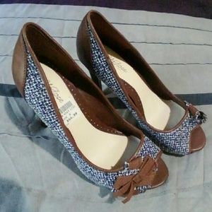 NWT Lela Rose Size 6 Heels
